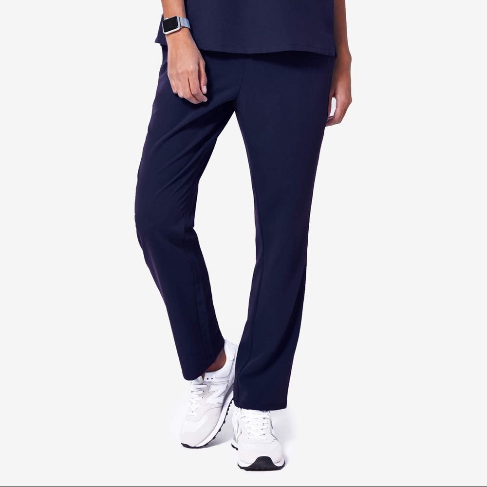 FIGS Petite Scrub Pants